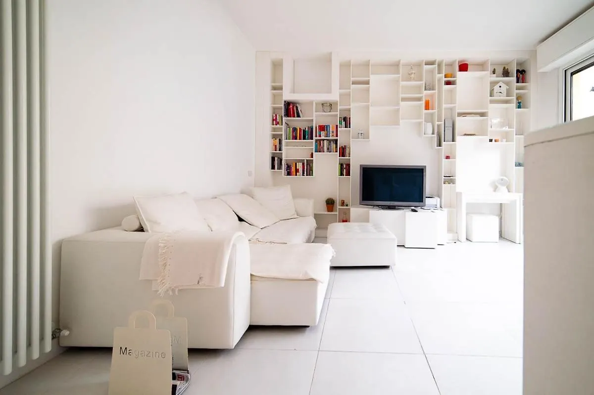 Hbhall Navigli 6B Apartment Milan